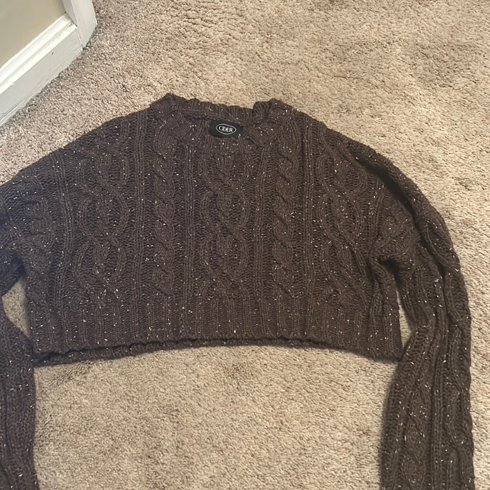 brown and white speckled crop chunky sweater
